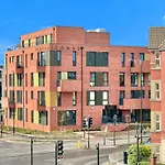 Apartment 38 With Minster Views, Parking And Gym